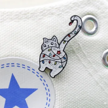 XEDZ Cute karikatūra dzīvnieku garu asti balts piebald zvaigžņu kaķis emaljas pin modes karikatūra bērnu džinsa apģērbu atloks kulons jewe Attēls 2